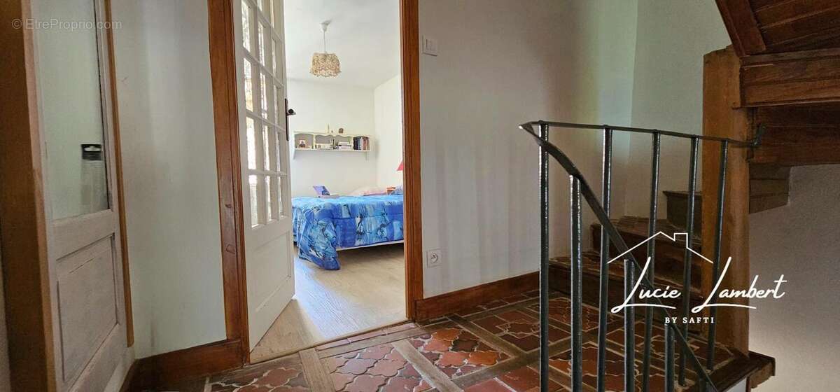Maison 126 m² à Auzat-La-Combelle  - photo 7