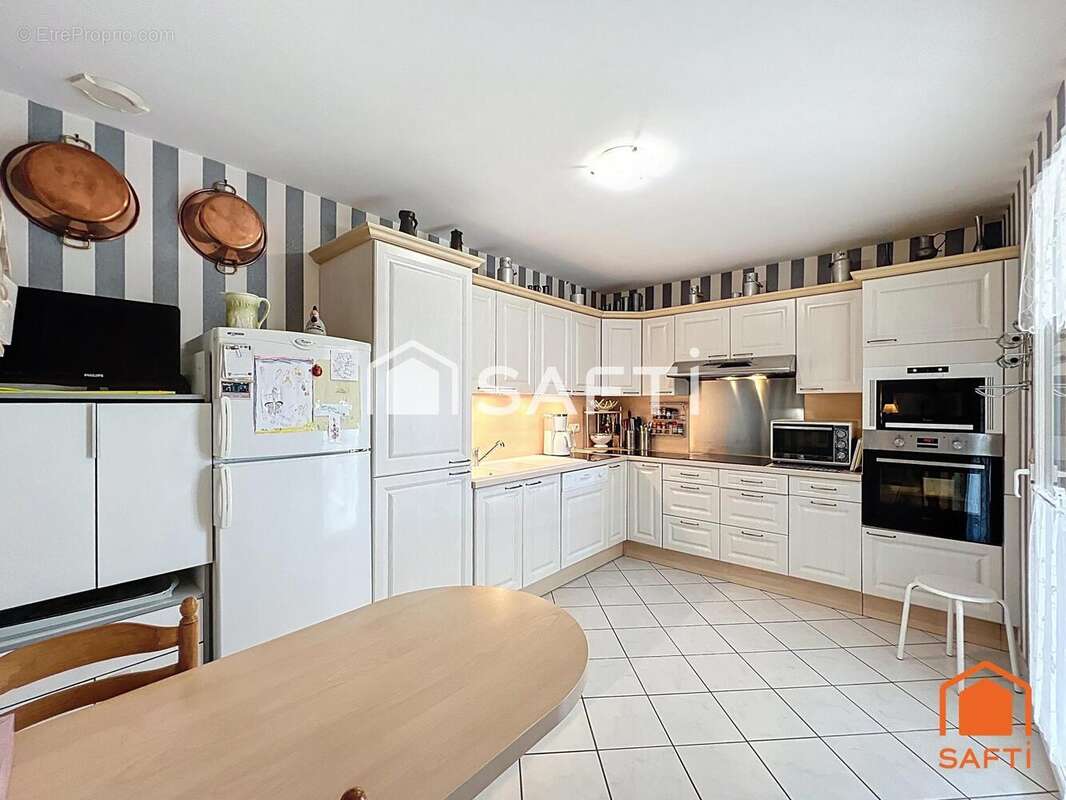 Photo 6 - Maison à REGUSSE