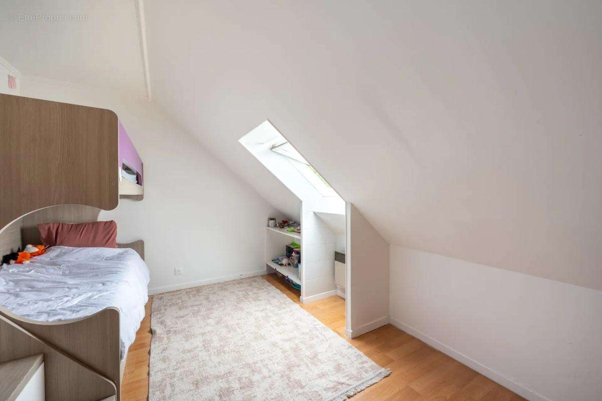 Maison de 6 pièces de 100 m² à Ézy-sur-Eure - photo 13