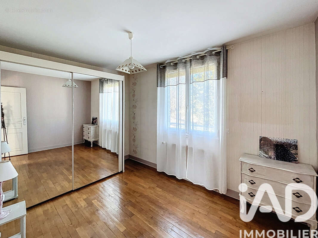 Photo 7 - Maison à CHATELLERAULT