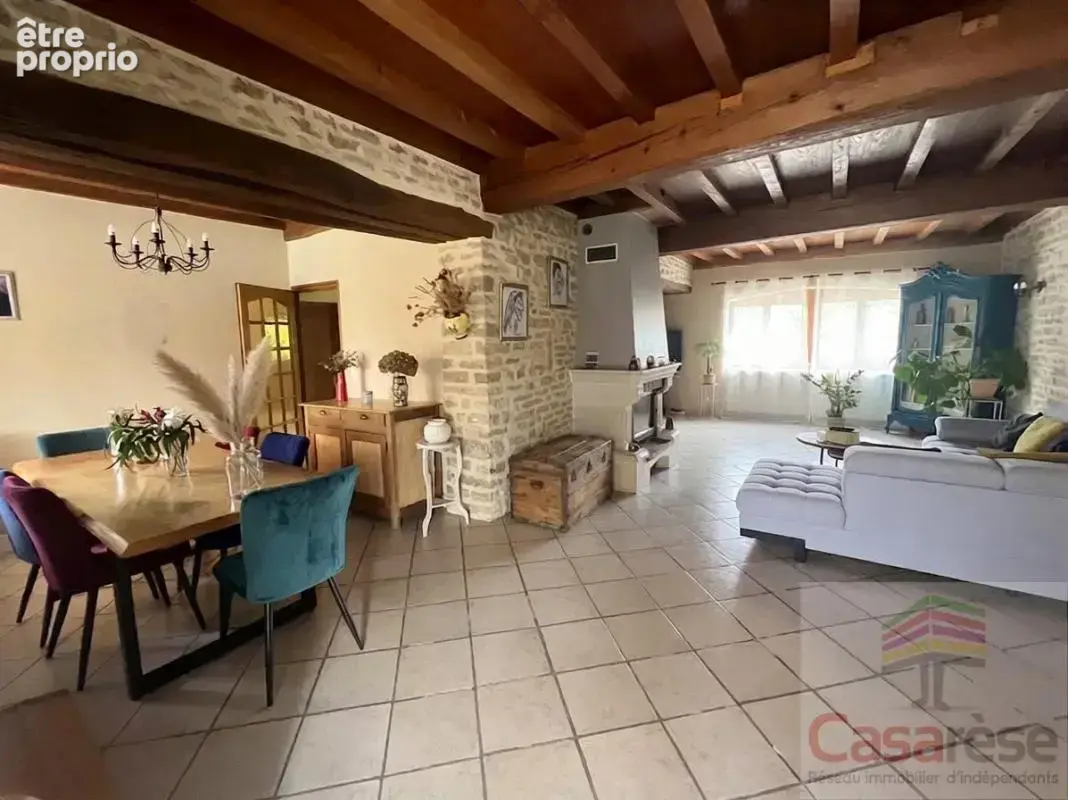 Maison à MERCEUIL