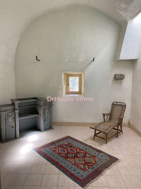 Maison à L&#039;ISLE-SUR-SEREIN