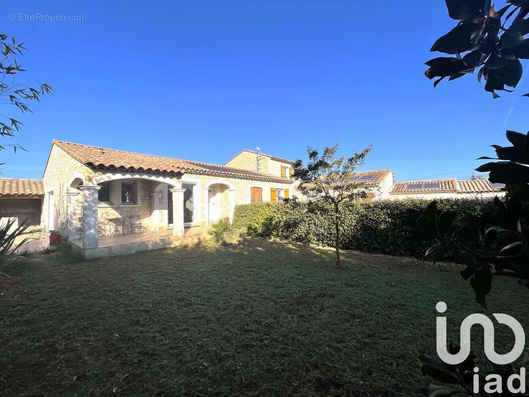 Photo 2 - Maison à SAINT-LAURENT-DES-ARBRES