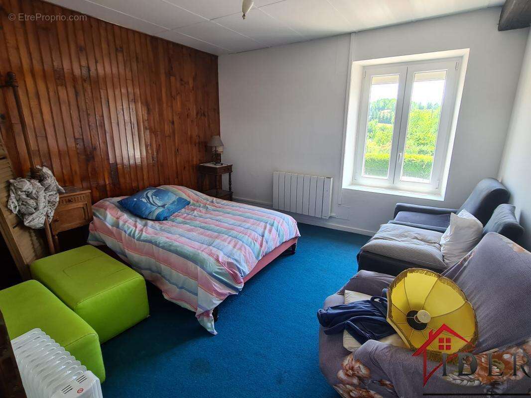 Maison à BAYARD-SUR-MARNE