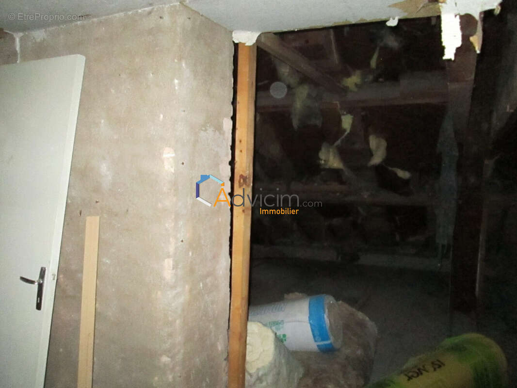 Appartement à LUXEUIL-LES-BAINS