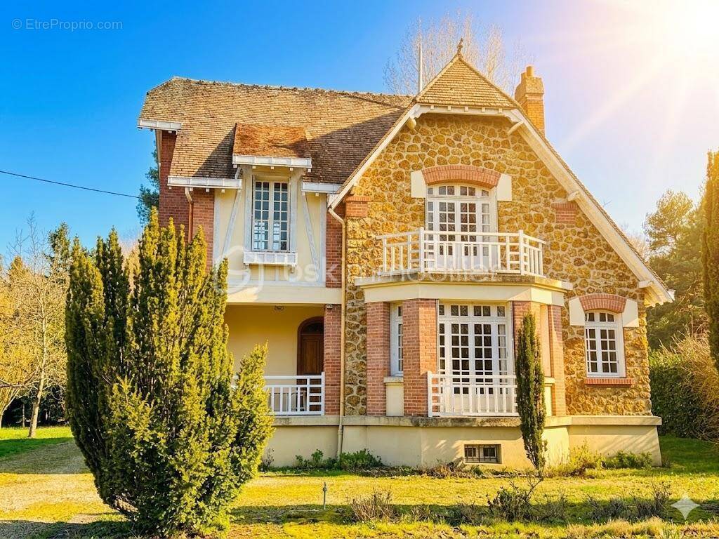 Maison à BOIS-LE-ROI