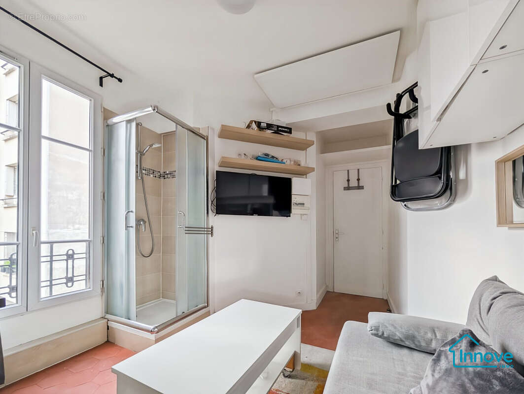 Appartement à PARIS-14E