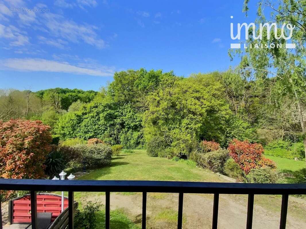 Maison à CHAUMONT-SUR-LOIRE