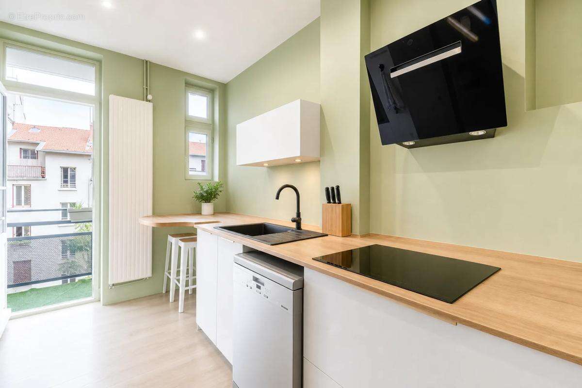 Appartement à LYON-3E