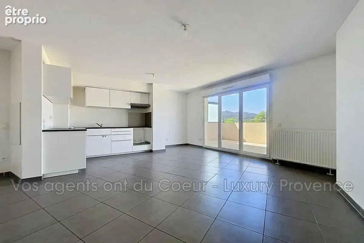 vente appartement de caractère 3 Pièce(s) - photo 4