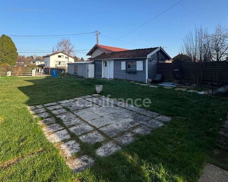 Maison à THAON-LES-VOSGES