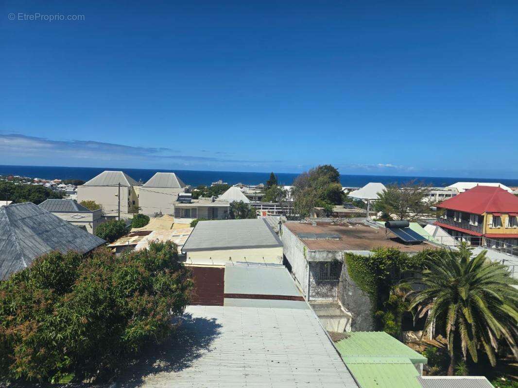 Appartement à SAINT-PIERRE