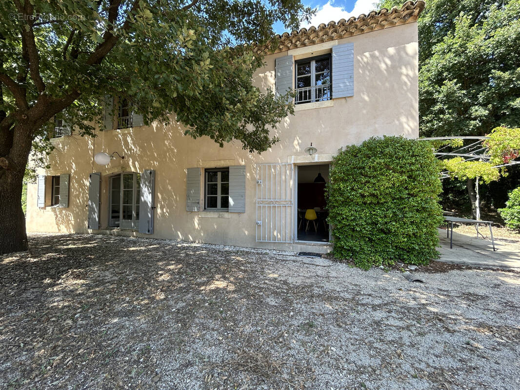 Maison à SAINT-QUENTIN-LA-POTERIE