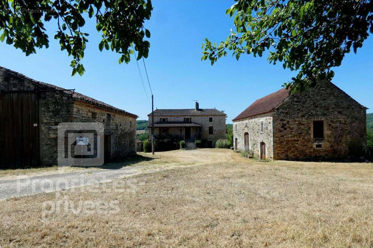 Ancien corps de ferme  5 pièces, 130 m² - photo 18