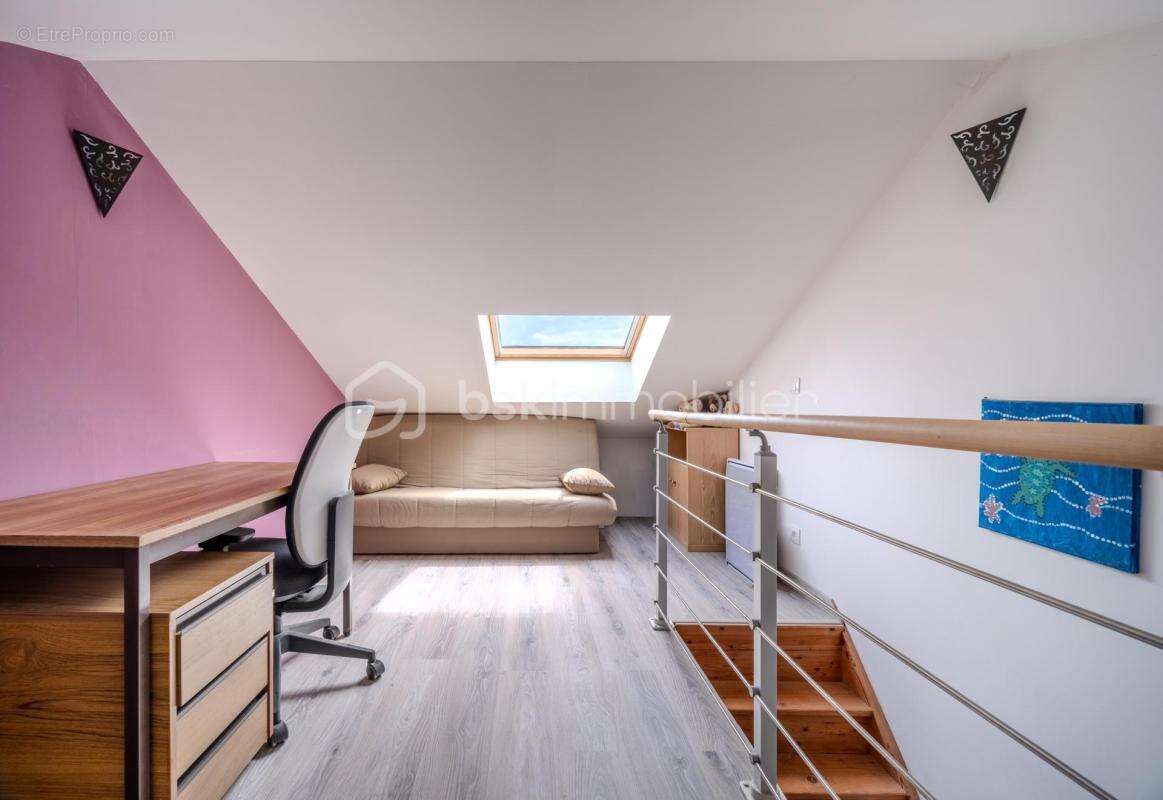  Maison de plain-pied 145m2, terrasse et jardin arboré avec vue panoramique – Amance - photo 10