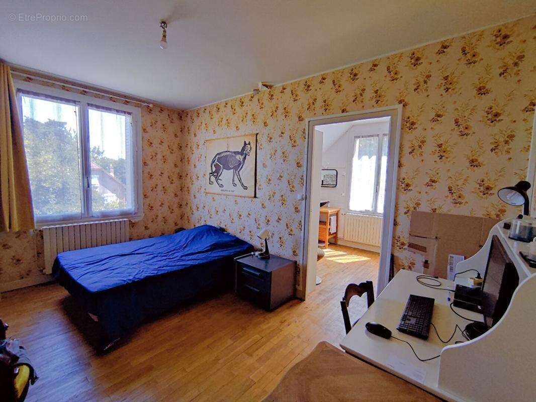 Maison à CHATELLERAULT