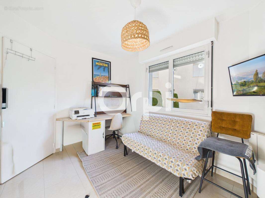 Appartement à MANDELIEU-LA-NAPOULE