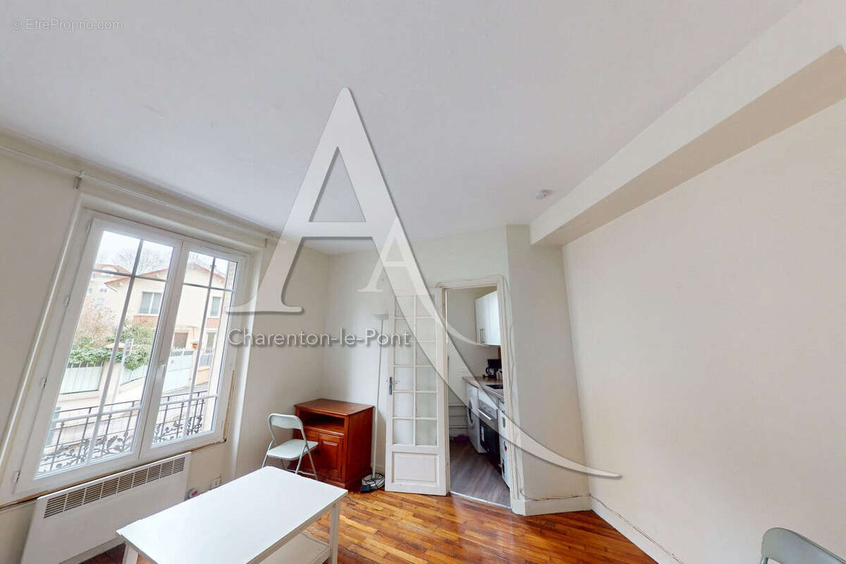 Appartement à MAISONS-ALFORT