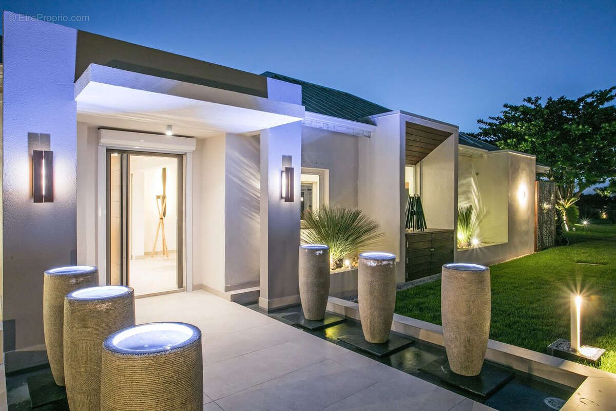 Maison à SAINT-MARTIN