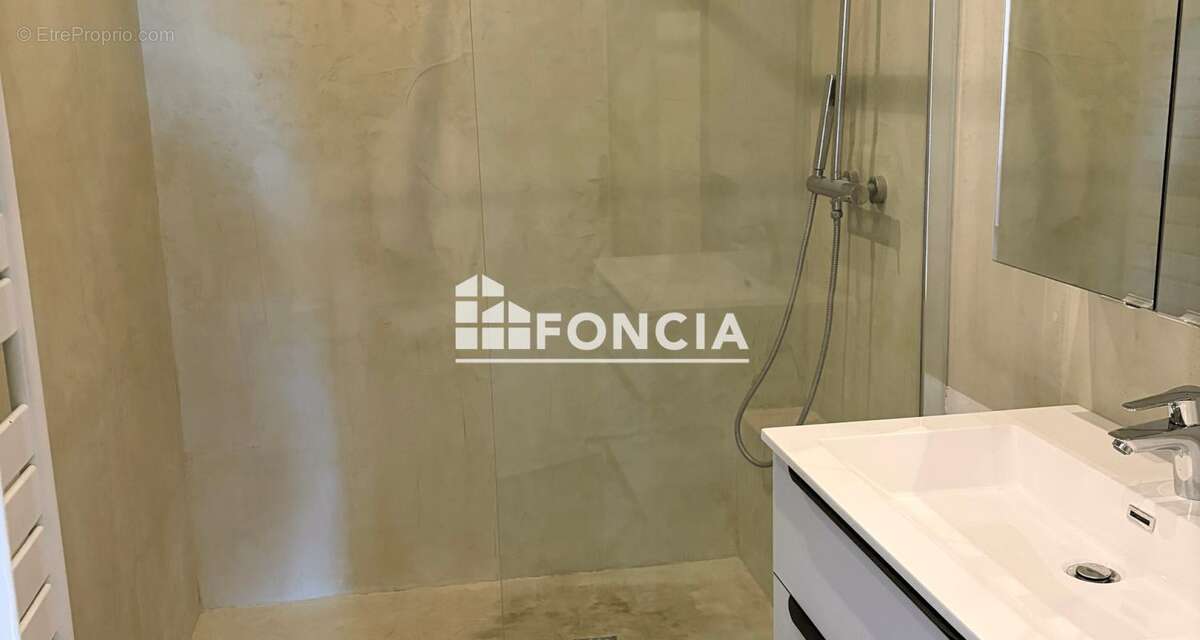 Appartement à SANARY-SUR-MER