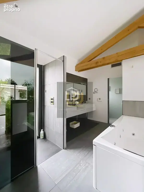 Maison 5 pièces – 157 m² sur terrain de 960 m² - photo 9