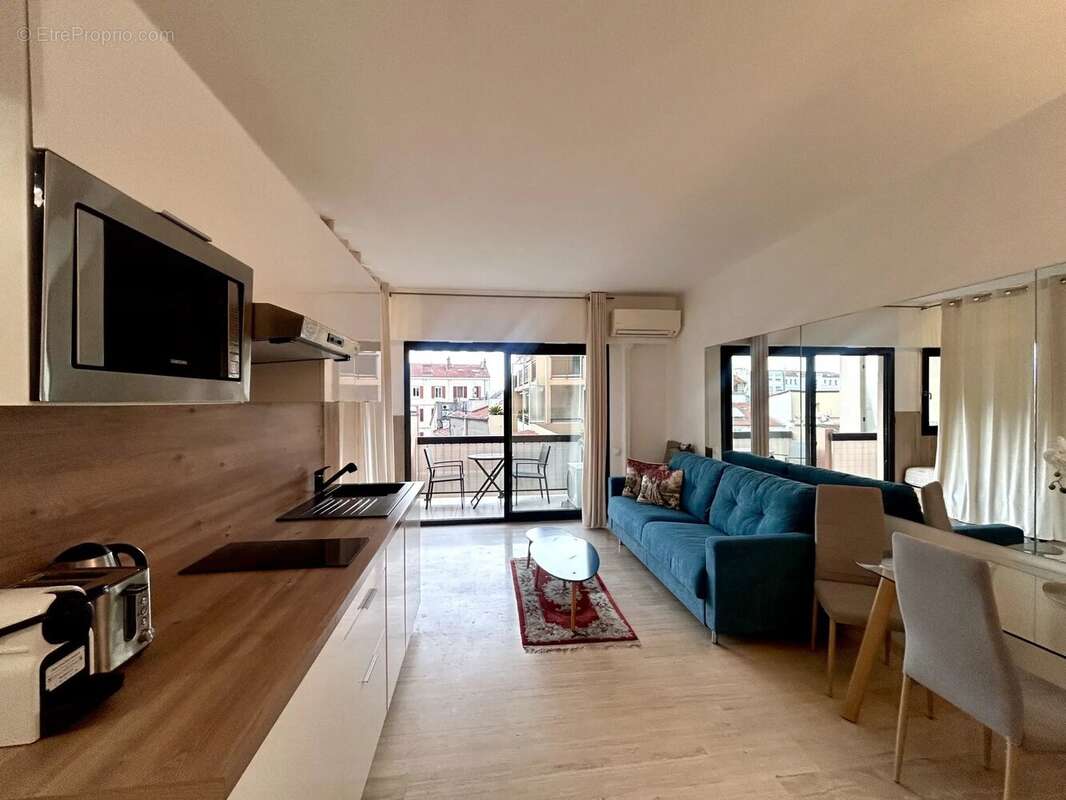 Appartement à CANNES