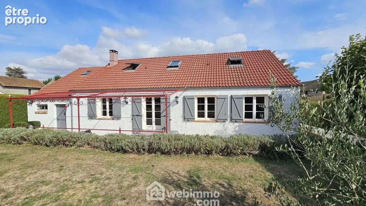 Venez visiter cette belle maison entretenue de 121 m².