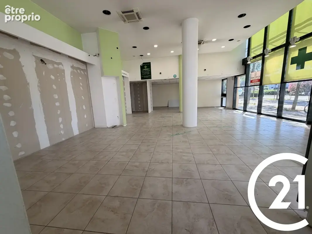 Commerce 250 m² à vendre à Valence (26000) - photo 5