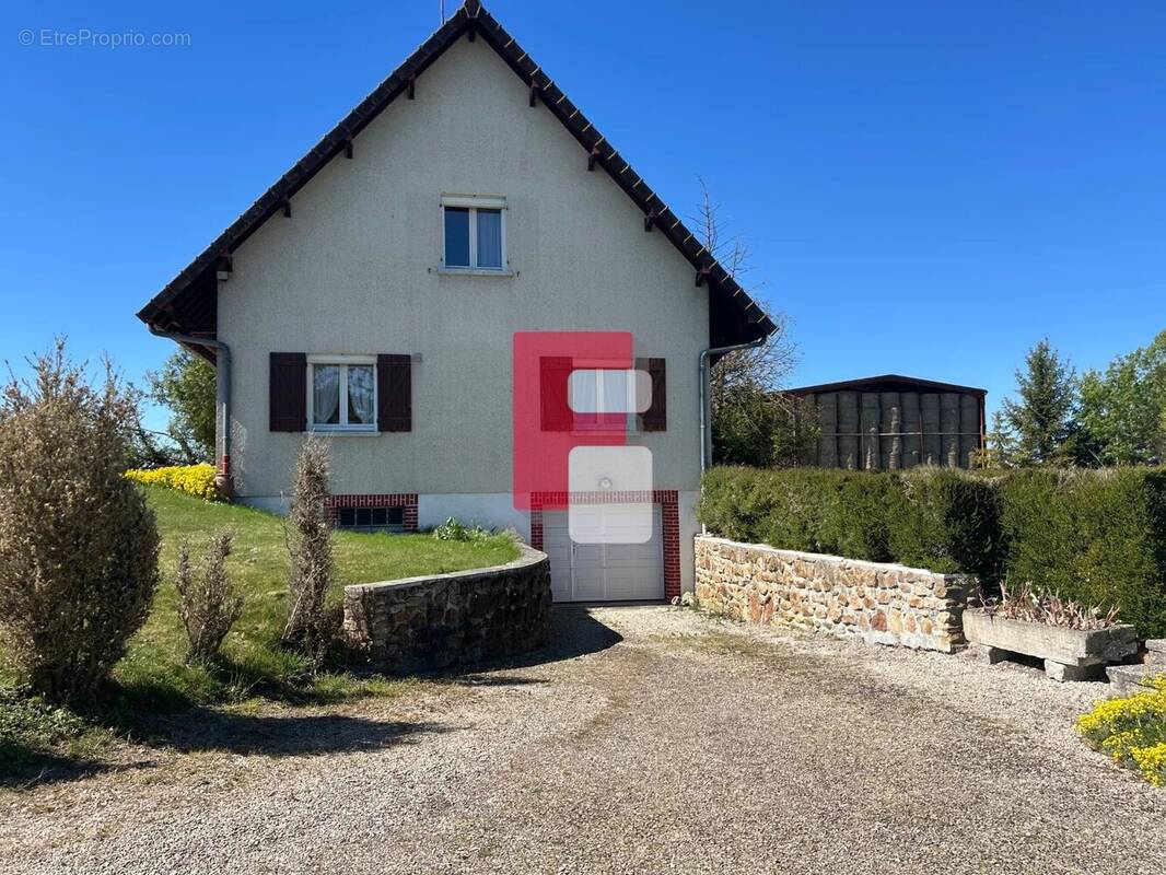 Maison à MARIGNY-LE-CHATEL