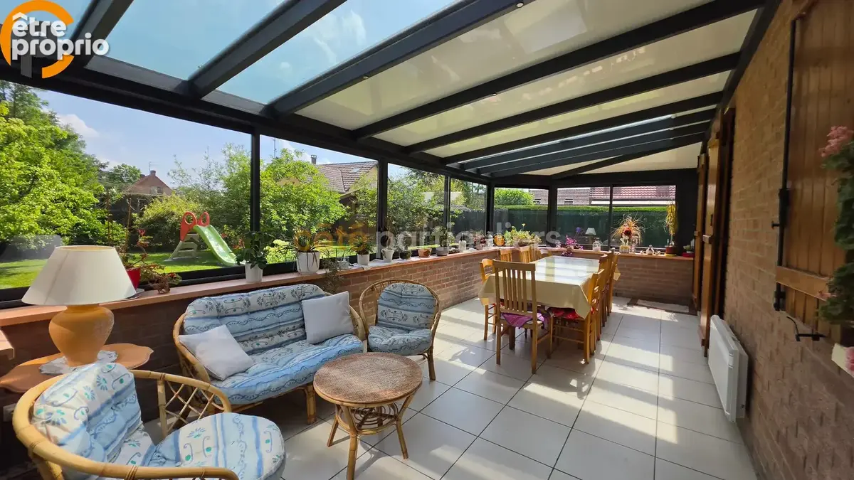 Maison  7 pièce(s) 142 m2 - photo 2