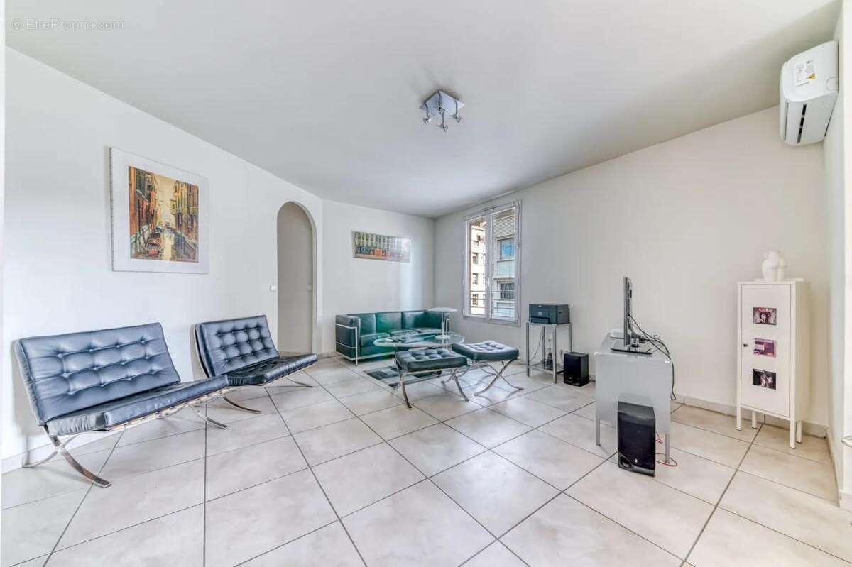 Appartement à LYON-7E