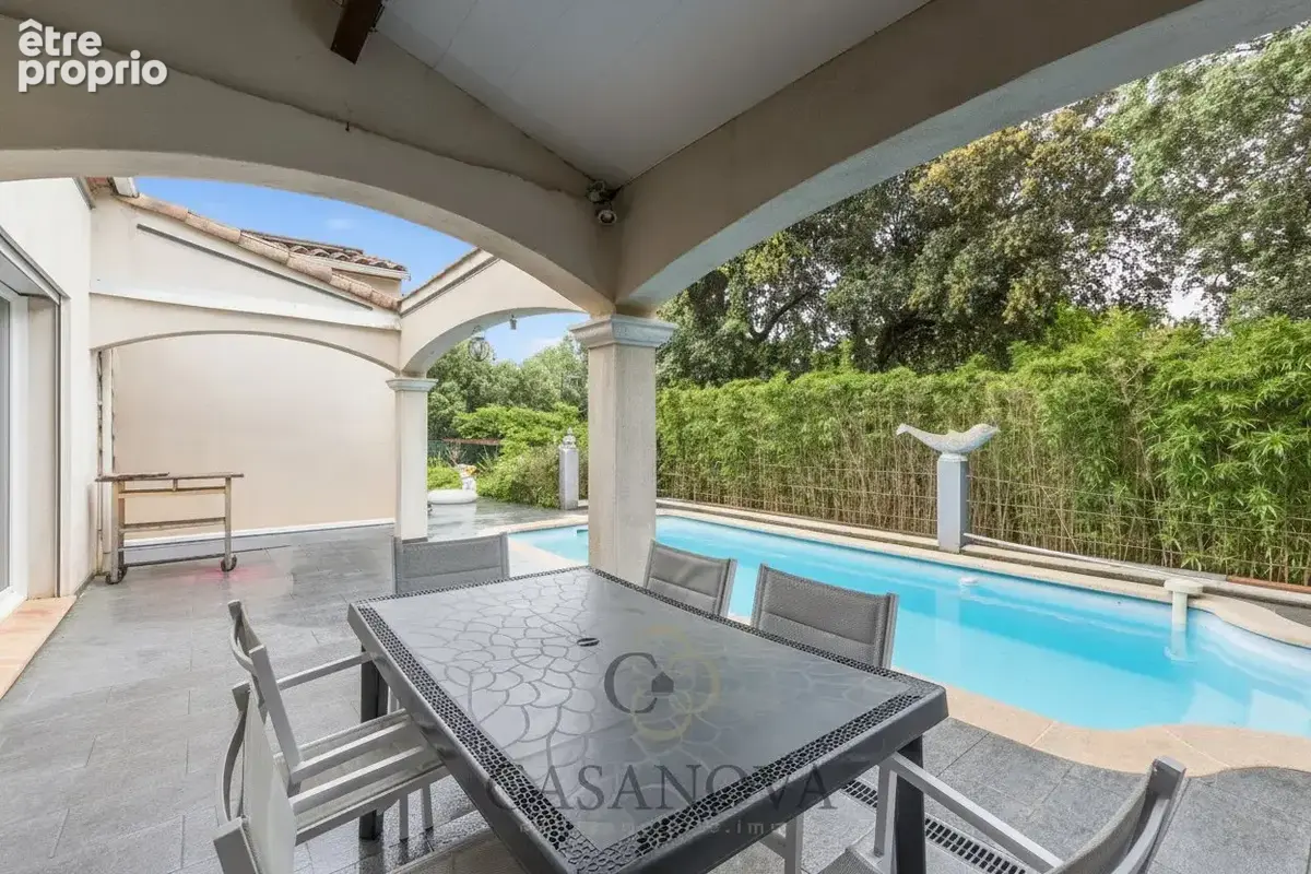 Maison familiale de plain pied avec piscine et jardin arboré à Restinclières - photo 3