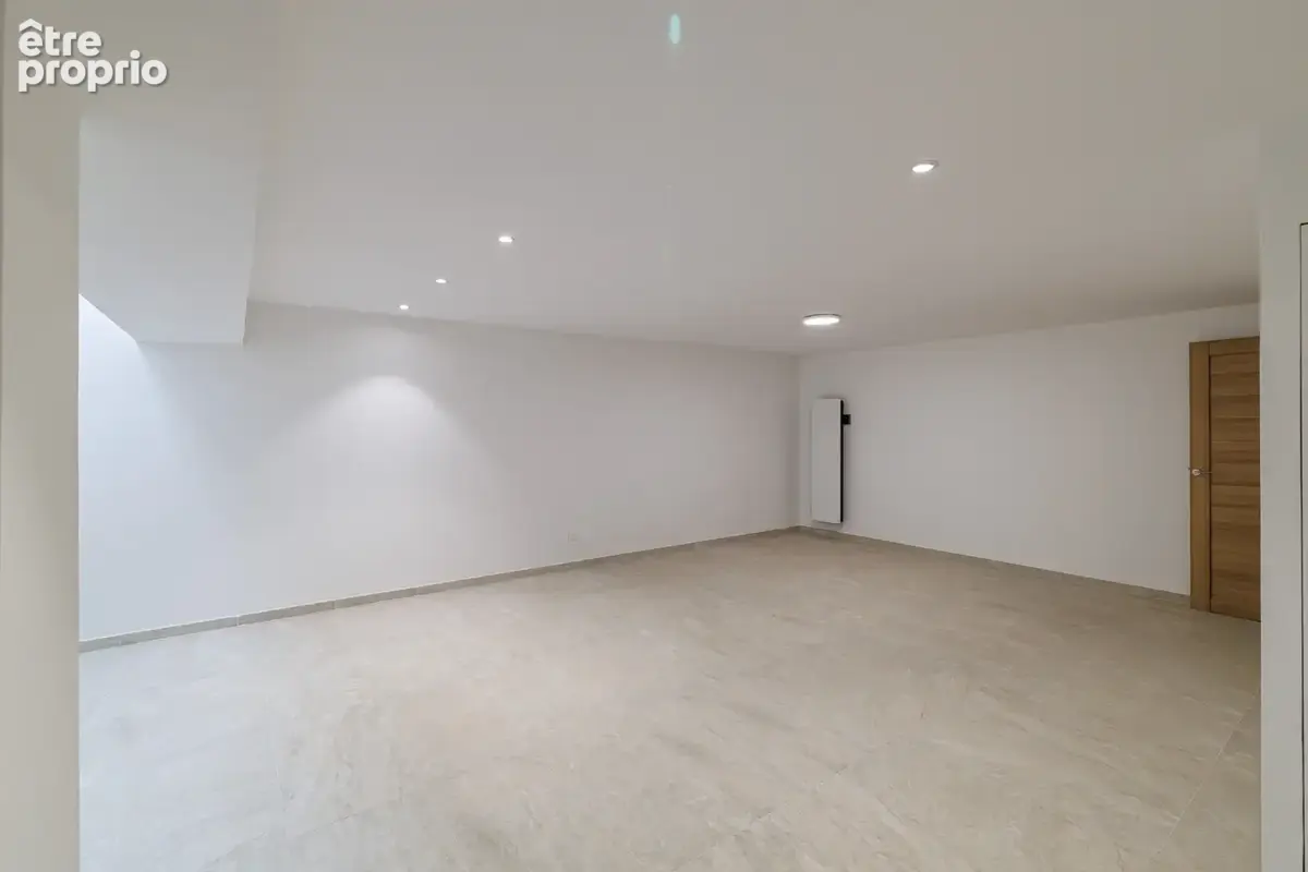Nice    Gairaut  Maison contemporaine 173 m2  Terrain 720 m2  Domaine sécurisé - photo 16