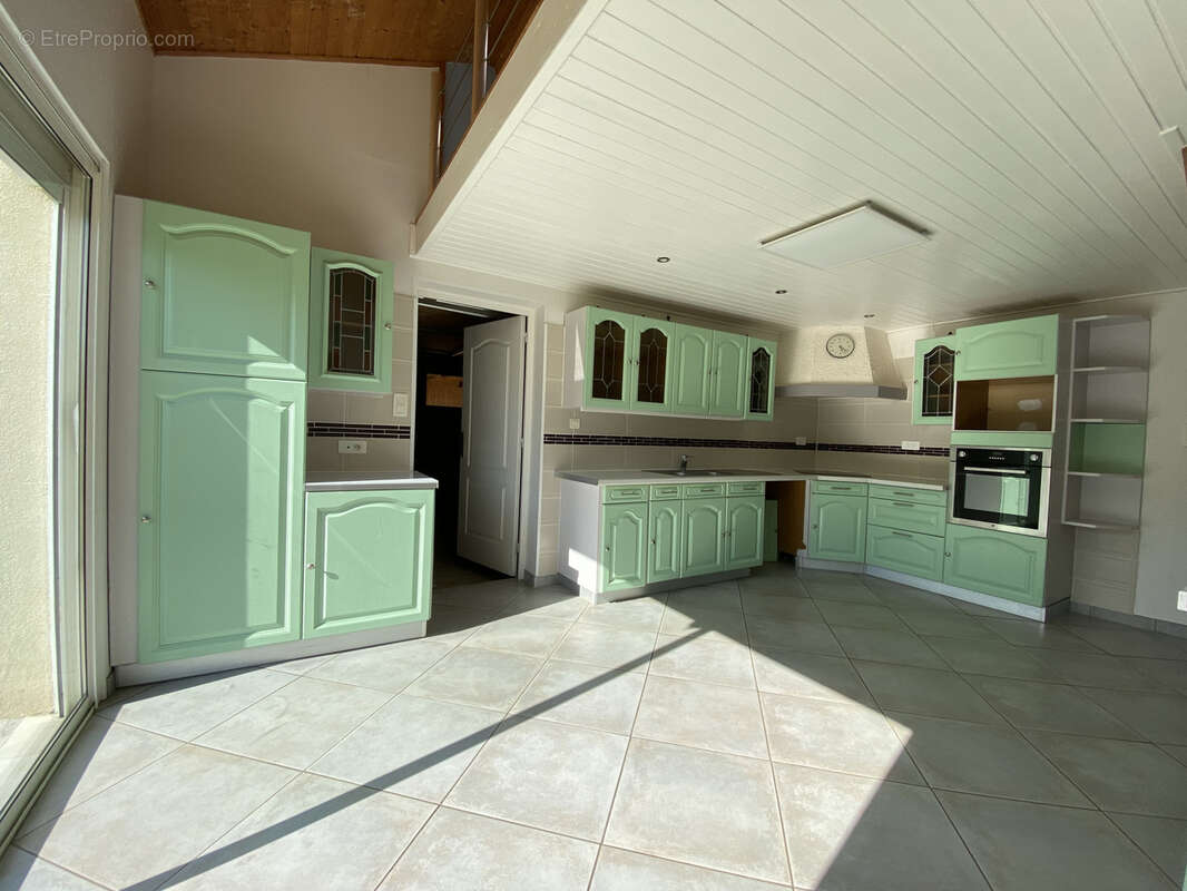Maison à CREPOL