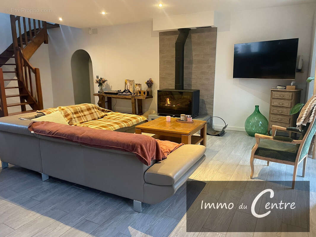 Maison à MONTMIRAIL