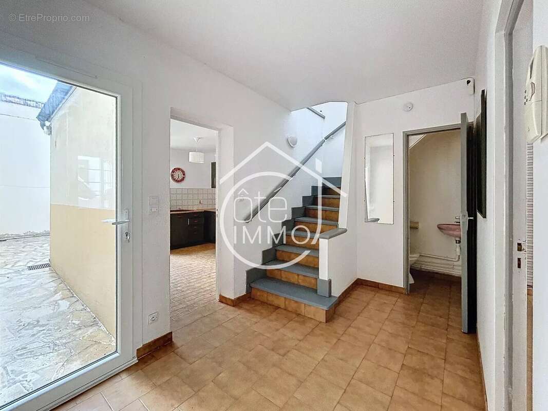 Maison à CASTILLON-LA-BATAILLE