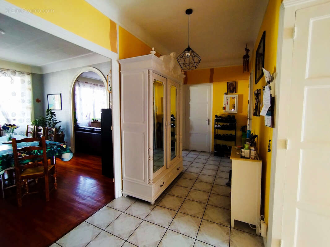 Appartement à SAINT-CHAMOND