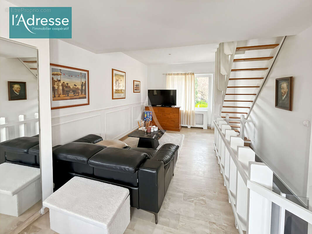 Appartement à MEULAN