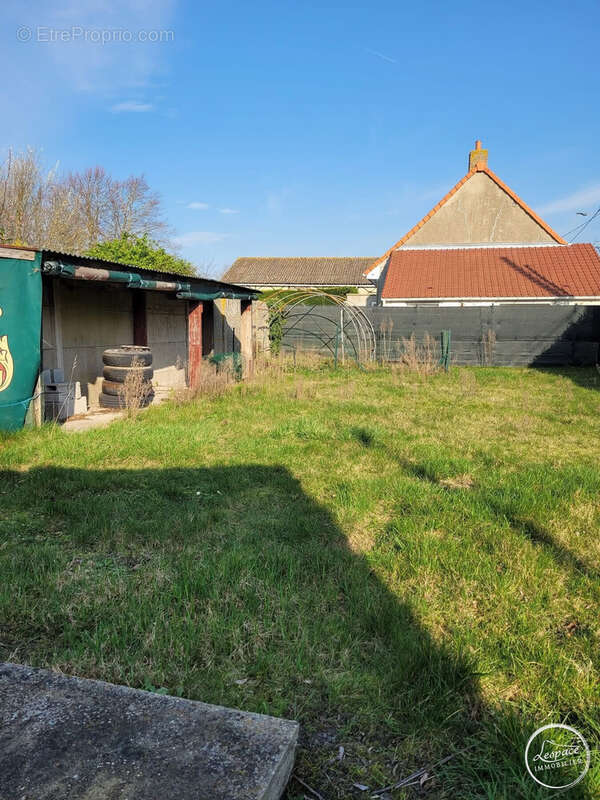 Maison à SAINTE-MARIE-KERQUE