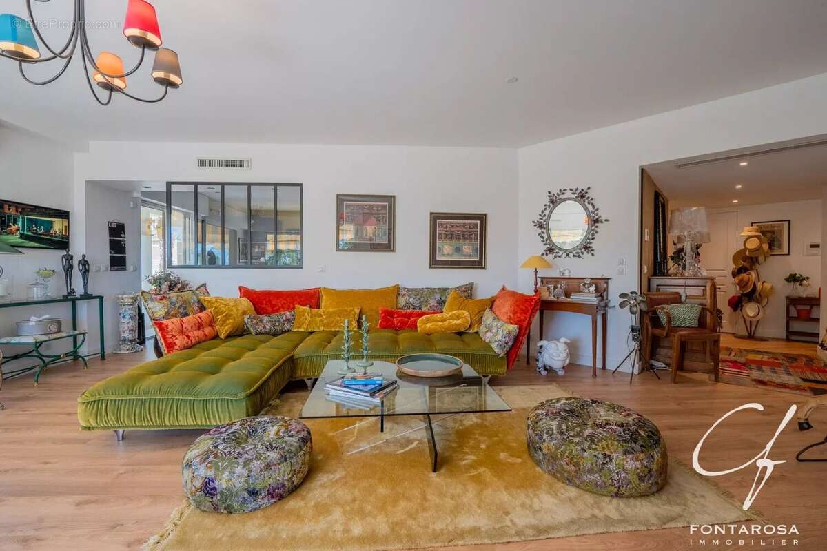 Appartement à SAINT-RAPHAEL