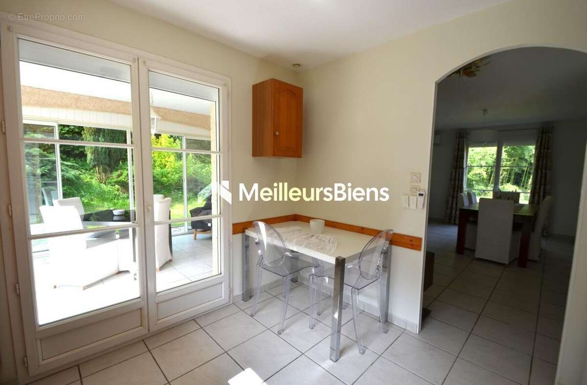 Maison à ROCHETAILLEE-SUR-SAONE