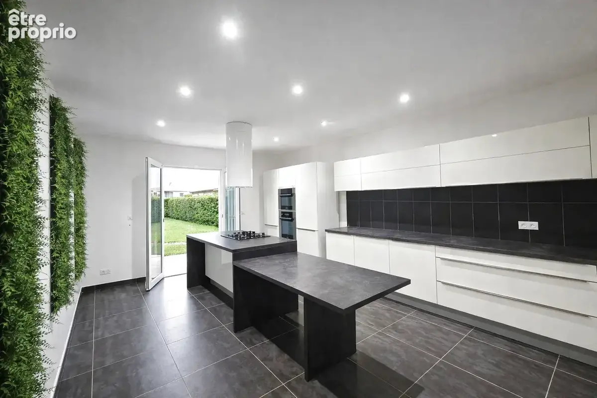 Maison plain-pied env. 140 m2 + garage sur 800 m2 - photo 7