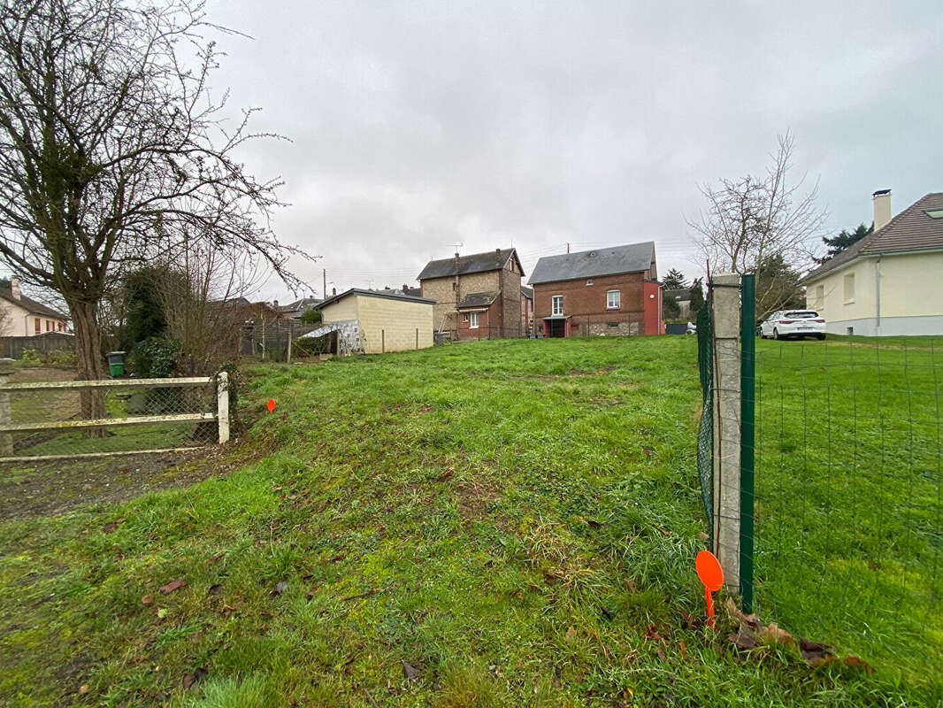 Terrain constructible au Neubourg - photo 3