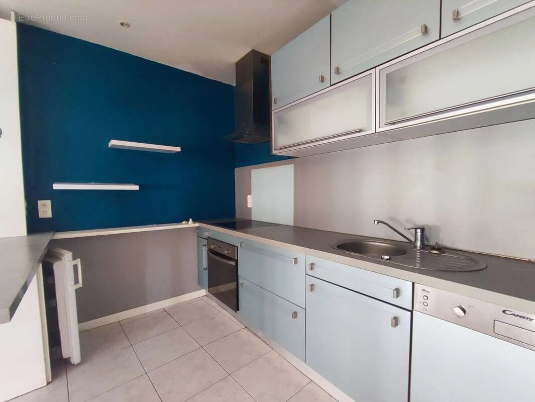 Appartement à SAINT-JUERY