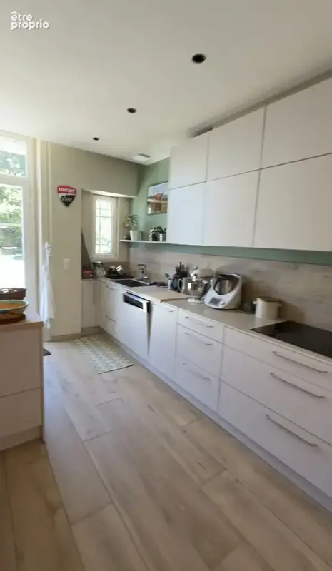 Belle maison de maître, 208 m2 hab., à marlhes dans le pilat (42),  parc de 2 995 m2 plat, clos, arboré, const - photo 9
