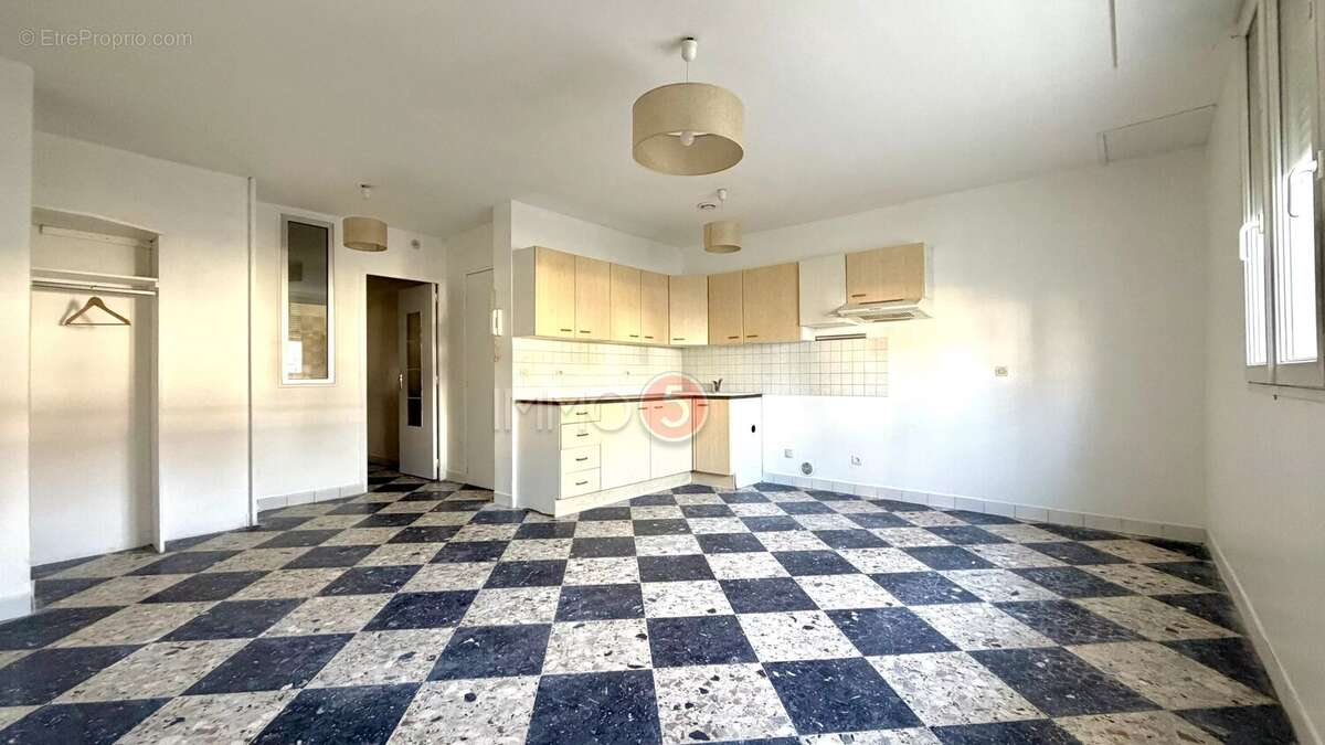 Appartement à LIVRY-GARGAN