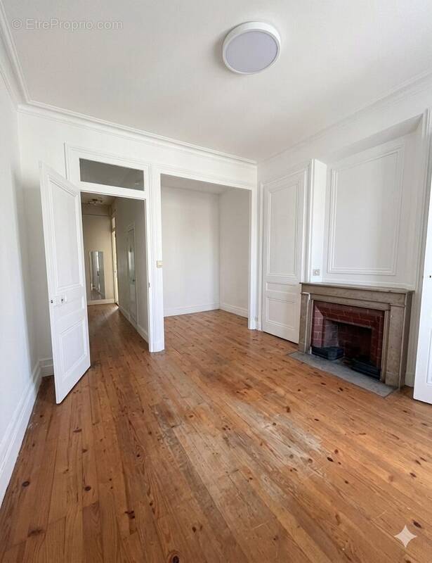 Appartement à LYON-7E
