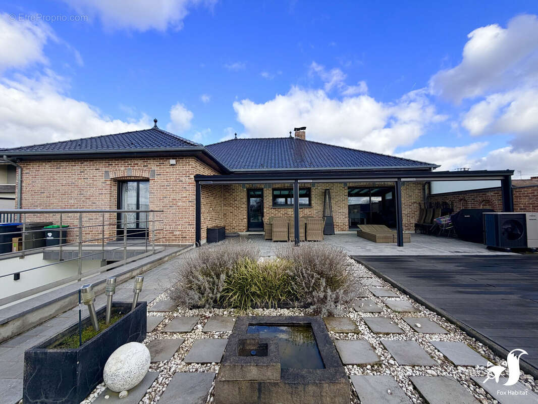 Maison à AVESNES-LE-SEC