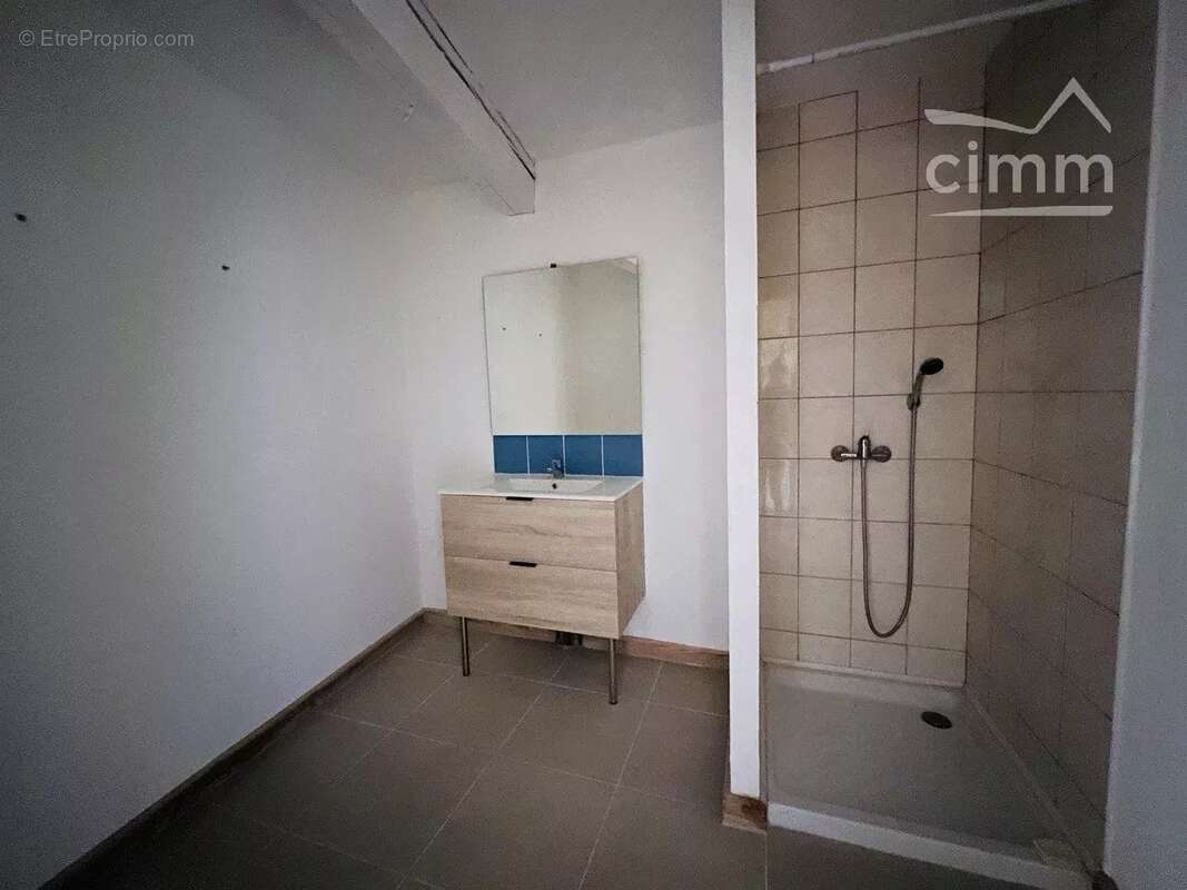 Maison à ROQUEFEUIL