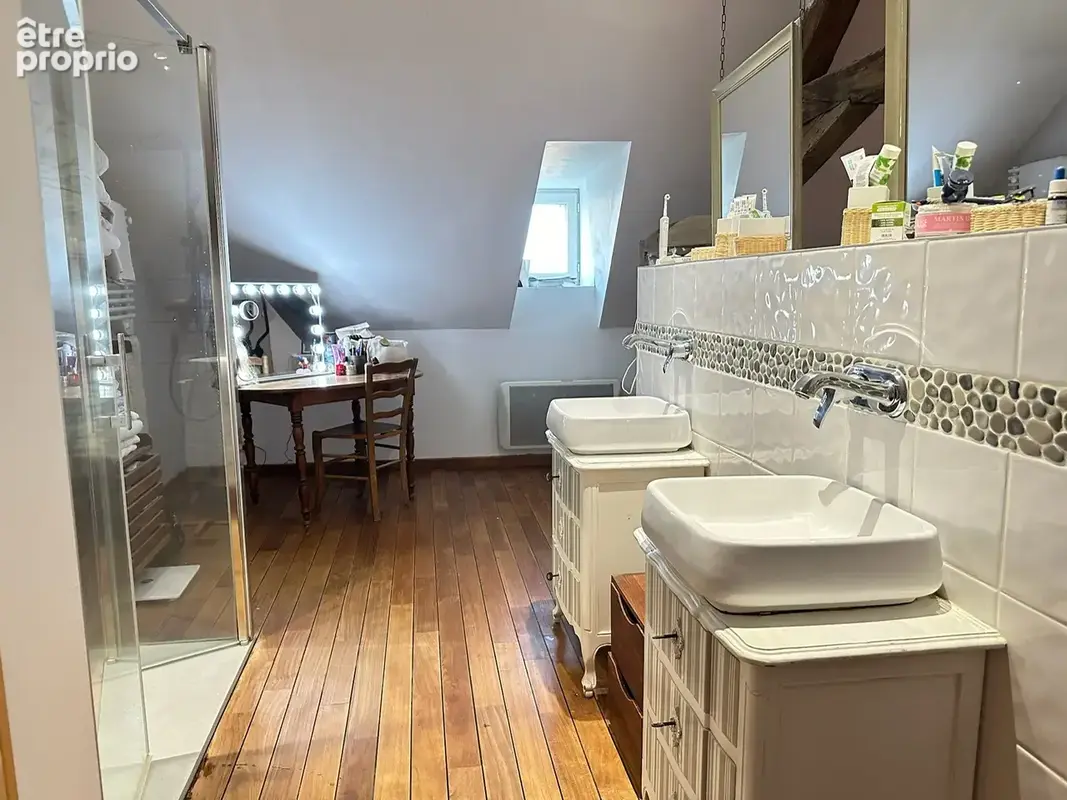 Magnifique propriété du XVIIIe siècle - 6 chambres  - 287m2 - MAUVES SUR LOIRE (44) - photo 17